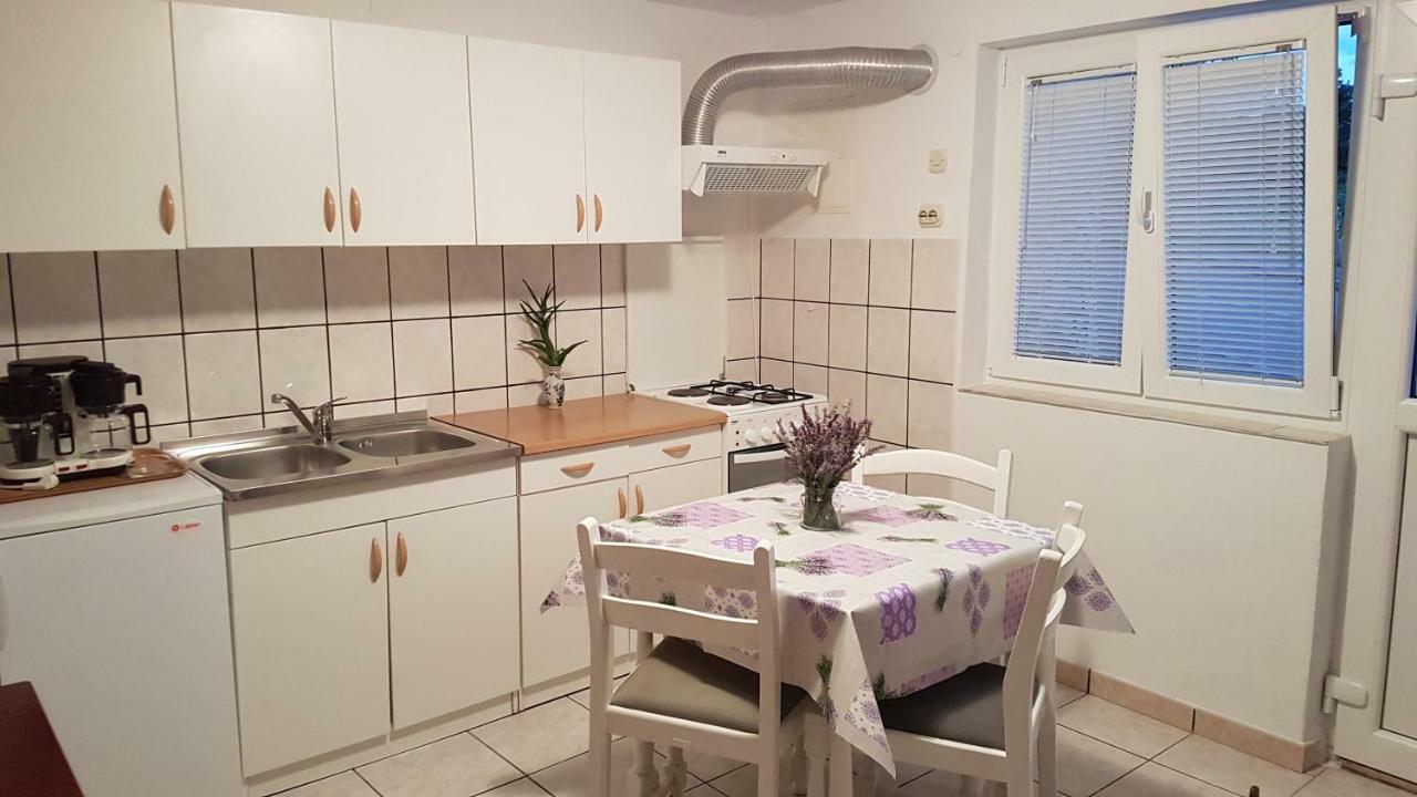 Apartament Dragica Novi Vinodolski Zewnętrze zdjęcie